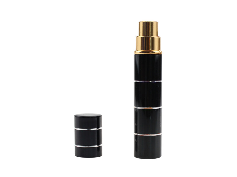 Lipstick type pepper spray PS08M077 for self defense black